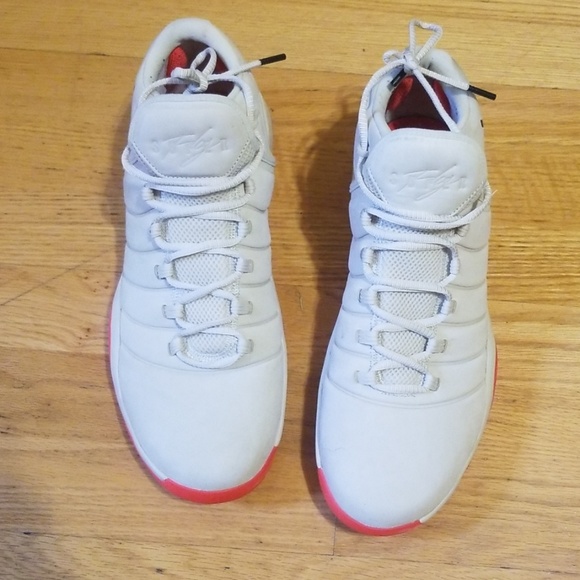 Jordan Flight - Picture 1 of 5